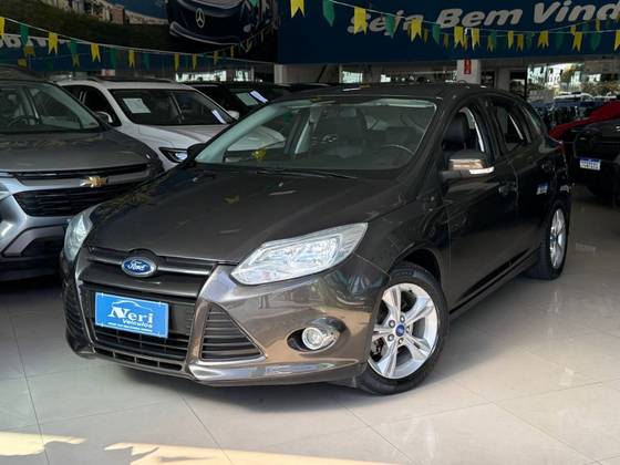 FORD FOCUS 1.6 SE 16V FLEX 4P MANUAL